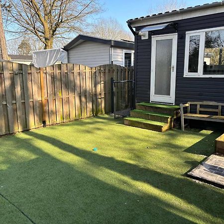 Vakantiechalet Tip 30 Op Vakantiepark De Heische Tip 泽兰省 外观 照片